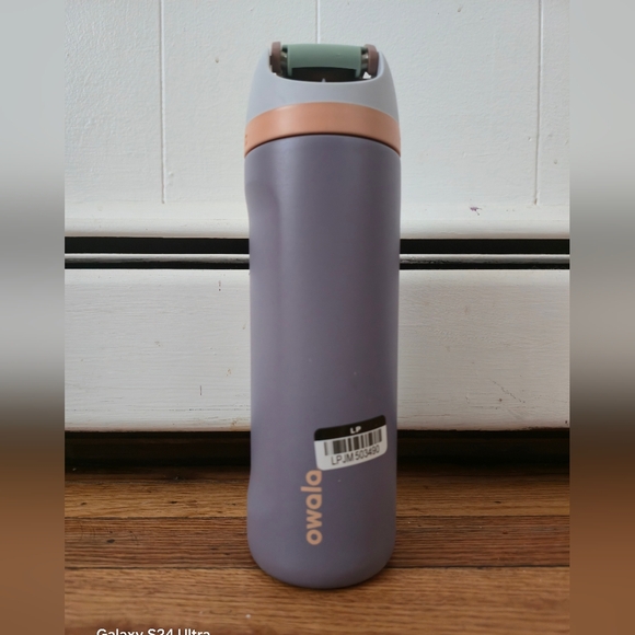Owala 24oz FreeSip Stainless Steel Water Bottle - Periwinkle Twinkle - Picture 4 of 9